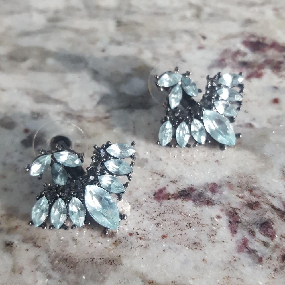 BaubleBar earrings 💎